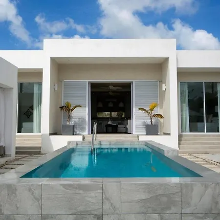 Footprints By Blue Sky Luxury-3